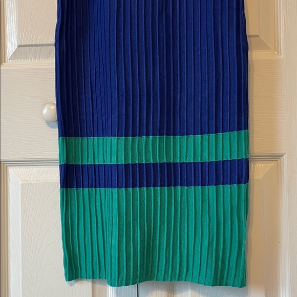Klesis Ribbed Midi Dress - Picture 4 of 5